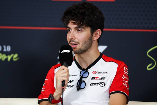 F1 - SINGAPORE GRAND PRIX 2025 OCON Esteban (fra), Haas F1 Team VF-25, portrait press conference, PK, Pressekonferenz during the 2025 Formula 1 Singapore Grand Prix, 18th round of the 2025 FIA Formula One World Championship, WM, Weltmeisterschaft from October 3 to 5, 2025 on the Marina Bay Street Circuit, in Singapore - SingaporeSingapore Copyright: xEricxAlonsox