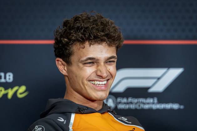 2025 Formula One Singapore Grand Prix Marina Bay Street Circuit, Singapore, Singapore. 2.October.2025; Lando Norris of Great Britain and McLaren F1 Team attends the press conference, PK, Pressekonferenz during Formula One Singapore Grand Prix (Photo by Jay Hirano) Singapore Marina Bay Street Circuit Singapore Copyright: xJayxHiranox