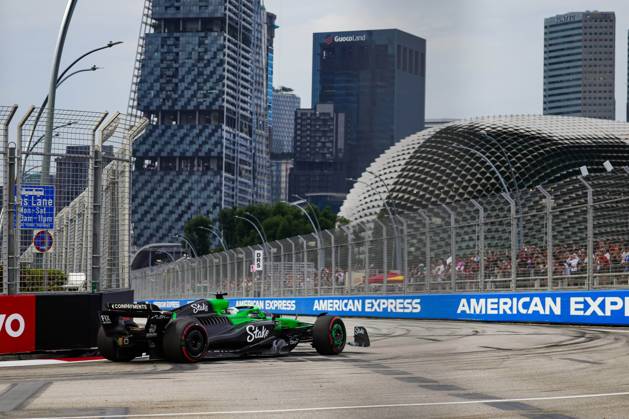 F1 - SINGAPORE GRAND PRIX 2025 during the 2025 Formula 1 Singapore Grand Prix, 18th round of the 2025 FIA Formula One World Championship, WM, Weltmeisterschaft from October 3 to 5, 2025 on the Marina Bay Street Circuit, in Singapore - SingaporeSingapore  Copyright: xFLORENTxGOODENx