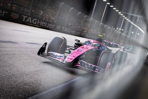 F1 - SINGAPORE GRAND PRIX 2025 43 COLAPINTO Franco (arg), Alpine F1 Team A525, action during the 2025 Formula 1 Singapore Grand Prix, 18th round of the 2025 FIA Formula One World Championship, WM, Weltmeisterschaft from October 3 to 5, 2025 on the Marina Bay Street Circuit, in Singapore - SingaporeSingapore Copyright: xDPPIx