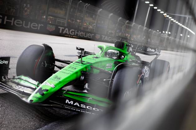 F1 - SINGAPORE GRAND PRIX 2025 27 HULKENBERG Nico (ger), Stake F1 Team Kick C45, action during the 2025 Formula 1 Singapore Grand Prix, 18th round of the 2025 FIA Formula One World Championship, WM, Weltmeisterschaft from October 3 to 5, 2025 on the Marina Bay Street Circuit, in Singapore - SingaporeSingapore Copyright: xDPPIx