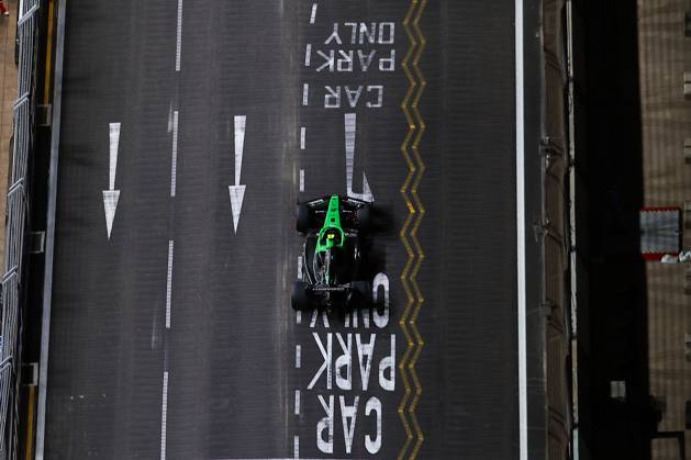 F1 - SINGAPORE GRAND PRIX 2025 05 BORTOLETO Gabriel (bra), Stake F1 Team Kick C45, action during the 2025 Formula 1 Singapore Grand Prix, 18th round of the 2025 FIA Formula One World Championship, WM, Weltmeisterschaft from October 3 to 5, 2025 on the Marina Bay Street Circuit, in Singapore - SingaporeSingapore  Copyright: xEricxAlonsox