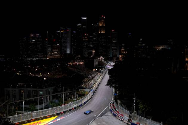 F1 - SINGAPORE GRAND PRIX 2025 23 ALBON Alexander (tha), Williams Racing FW47, action during the 2025 Formula 1 Singapore Grand Prix, 18th round of the 2025 FIA Formula One World Championship, WM, Weltmeisterschaft from October 3 to 5, 2025 on the Marina Bay Street Circuit, in Singapore - SingaporeSingapore Copyright: xEricxAlonsox