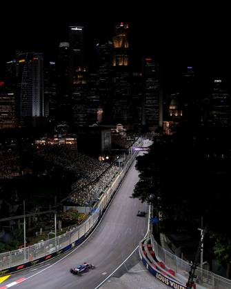 F1 - SINGAPORE GRAND PRIX 2025 43 COLAPINTO Franco (arg), Alpine F1 Team A525, action during the 2025 Formula 1 Singapore Grand Prix, 18th round of the 2025 FIA Formula One World Championship, WM, Weltmeisterschaft from October 3 to 5, 2025 on the Marina Bay Street Circuit, in Singapore - SingaporeSingapore Copyright: xEricxAlonsox