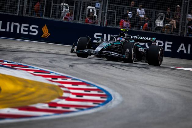 2025 Formula One Singapore Grand Prix Marina Bay Street Circuit, Singapore, Singapore. 3.October.2025; Andrea Kimi Antonelli of Italy and Mercedes-AMG PETRONAS F1 Team during Free Practice 1 Formula One Singapore Grand Prix (Photo by Jay Hirano) Singapore Marina Bay Street Circuit Singapore Copyright: xJayxHiranox