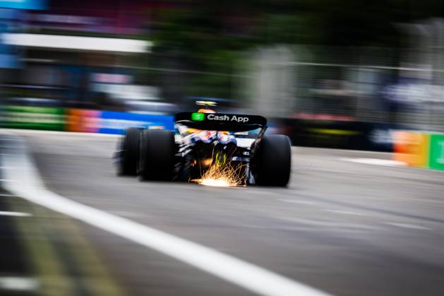 2025 Formula One Singapore Grand Prix Marina Bay Street Circuit, Singapore, Singapore. 3.October.2025; Liam Lawson of New Zealand and Oracle Red Bull Racing during Free Practice 2 Formula One Singapore Grand Prix (Photo by Jay Hirano) Singapore Marina Bay Street Circuit Singapore Copyright: xJayxHiranox