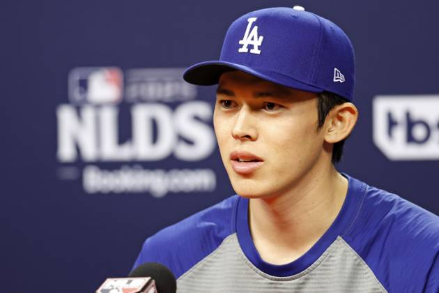Baseball: Division Series between Dodgers and Phillies Los Angeles Dodgers pitcher Roki Sasaki attends a press conference, PK, Pressekonferenz in Philadelphia on Oct. 3, 2025, ahead of Game 1 of the Division Series against the Philadelphia Phillies the following day. A14AA0004908292P