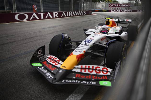 F1 - SINGAPORE GRAND PRIX 2025 30 LAWSON Liam (nzl), Visa Cash App RB F1 Team VCARB02, action during the 2025 Formula 1 Singapore Grand Prix, 18th round of the 2025 FIA Formula One World Championship, WM, Weltmeisterschaft from October 3 to 5, 2025 on the Marina Bay Street Circuit, in Singapore - SingaporeSingapore Copyright: xXavixBonillax