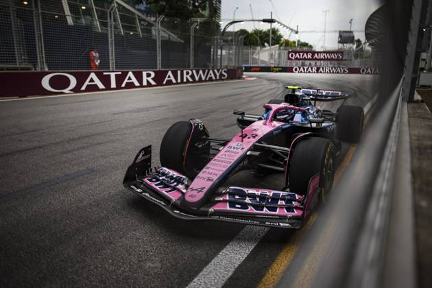 F1 - SINGAPORE GRAND PRIX 2025 43 COLAPINTO Franco (arg), Alpine F1 Team A525, action during the 2025 Formula 1 Singapore Grand Prix, 18th round of the 2025 FIA Formula One World Championship, WM, Weltmeisterschaft from October 3 to 5, 2025 on the Marina Bay Street Circuit, in Singapore - SingaporeSingapore Copyright: xXavixBonillax