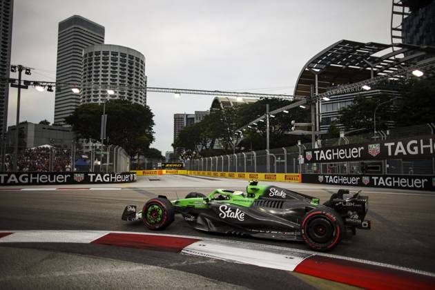 F1 - SINGAPORE GRAND PRIX 2025 05 BORTOLETO Gabriel (bra), Stake F1 Team Kick C45, action during the 2025 Formula 1 Singapore Grand Prix, 18th round of the 2025 FIA Formula One World Championship, WM, Weltmeisterschaft from October 3 to 5, 2025 on the Marina Bay Street Circuit, in Singapore - SingaporeSingapore  Copyright: xXavixBonillax