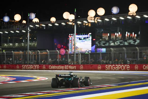 F1 - SINGAPORE GRAND PRIX 2025 18 STROLL Lance (can), Aston Martin F1 Team AMR25, action during the 2025 Formula 1 Singapore Grand Prix, 18th round of the 2025 FIA Formula One World Championship, WM, Weltmeisterschaft from October 3 to 5, 2025 on the Marina Bay Street Circuit, in Singapore - SingaporeSingapore Copyright: xEricxAlonsox