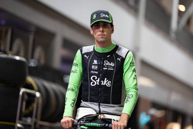 F1 - SINGAPORE GRAND PRIX 2025 BORTOLETO Gabriel (bra), Stake F1 Team Kick C45, portrait during the 2025 Formula 1 Singapore Grand Prix, 18th round of the 2025 FIA Formula One World Championship, WM, Weltmeisterschaft from October 3 to 5, 2025 on the Marina Bay Street Circuit, in Singapore - SingaporeSingapore  Copyright: xDPPIx