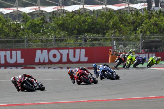 MOTO - MOTO GP - GRAND PRIX OF INDONESIA 2026 72 BEZECCHI Marco (ita), Aprilia Racing Team Gresini, Aprilia RS-GP 2025, action with 10 MARINI Luca (ita), Honda Team, Honda RC213V during the 2025 MotoGP Pertamina Grand Prix of Indonesia on the Mandalika circuit from October 3 to 5, At West Nusa Tenggara, Indonesia - West Nusa TenggaraIndonesia Copyright: xGIGIxSOLDANOx
