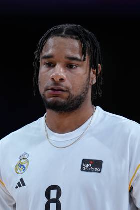 October 5, 2025, Madrid, Madrid, Spain: Chuma Okeke of Real Madrid looks on during the Spanish League, Liga ACB Endesa, basketball match played between Real Madrid and Dreamland Gran Canaria at Movistar Arena on October 05, 2025, in Madrid, Spain. Madrid Spain - ZUMAa181 20251005_zaa_a181_005 Copyright: xDennisxAgyemanx