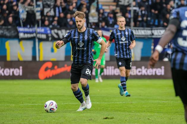 Lukas Klünter (SV Waldhof Mannheim, 24) Fussball: 3. Liga, 10. Spieltag, SV Waldhof Mannheim vs. VfL Osnabrück am 04.10.2025 in Mannheim (Carl-Benz-Stadion), Deutschland Mannheim Carl-Benz-Stadion Deutschland Copyright: xFranzxReindelx