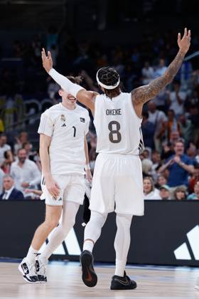 October 5, 2025, Madrid, Madrid, Spain: Chuma Okeke of Real Madrid celebrates the point during the Spanish League, Liga ACB Endesa, basketball match played between Real Madrid and Dreamland Gran Canaria at Movistar Arena on October 05, 2025, in Madrid, Spain. Madrid Spain - ZUMAa181 20251005_zaa_a181_037 Copyright: xDennisxAgyemanx