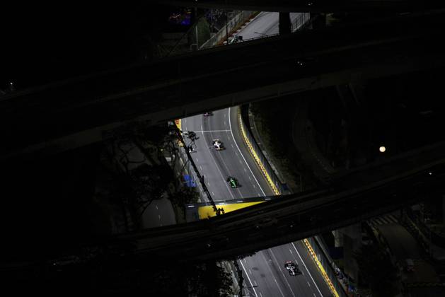 F1 - SINGAPORE GRAND PRIX 2025 during the 2025 Formula 1 Singapore Grand Prix, 18th round of the 2025 FIA Formula One World Championship, WM, Weltmeisterschaft from October 3 to 5, 2025 on the Marina Bay Street Circuit, in Singapore - SingaporeSingapore  Copyright: xXavixBonillax