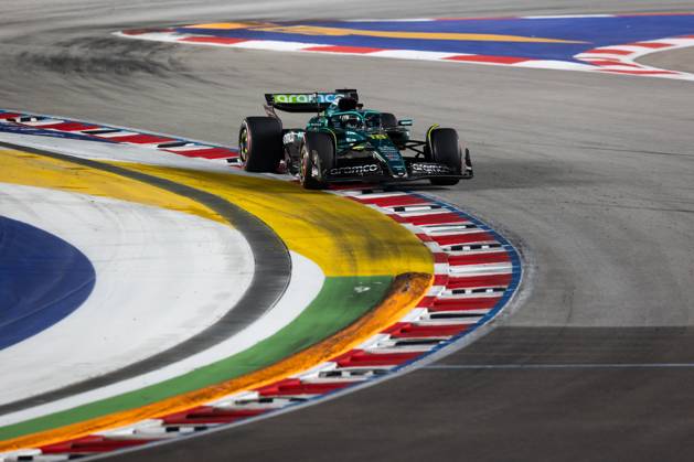 F1 - SINGAPORE GRAND PRIX 2025 18 STROLL Lance (can), Aston Martin F1 Team AMR25, action during the 2025 Formula 1 Singapore Grand Prix, 18th round of the 2025 FIA Formula One World Championship, WM, Weltmeisterschaft from October 3 to 5, 2025 on the Marina Bay Street Circuit, in Singapore - SingaporeSingapore Copyright: xDPPIx
