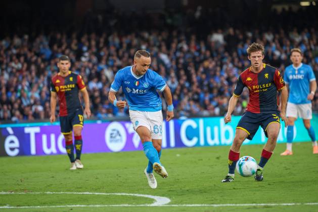 October 5, 2025, Napoli, Campania, ITALIA: Stanislav Lobotka of SSC Napoli During the 2025 26 Italian Serie A football match between SSC Napoli and Genoa on October 5, 2025, at the Diego Armando Maradona Stadium in Naples...Pictured: Napoli ITALIA - ZUMAs236 20251005_aap_s236_042 Copyright: xFabioxSassox