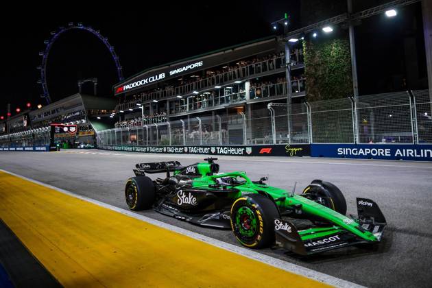 F1 - SINGAPORE GRAND PRIX 2025 27 HULKENBERG Nico (ger), Stake F1 Team Kick C45, action during the 2025 Formula 1 Singapore Grand Prix, 18th round of the 2025 FIA Formula One World Championship, WM, Weltmeisterschaft from October 3 to 5, 2025 on the Marina Bay Street Circuit, in Singapore - SingaporeSingapore Copyright: xEricxAlonsox