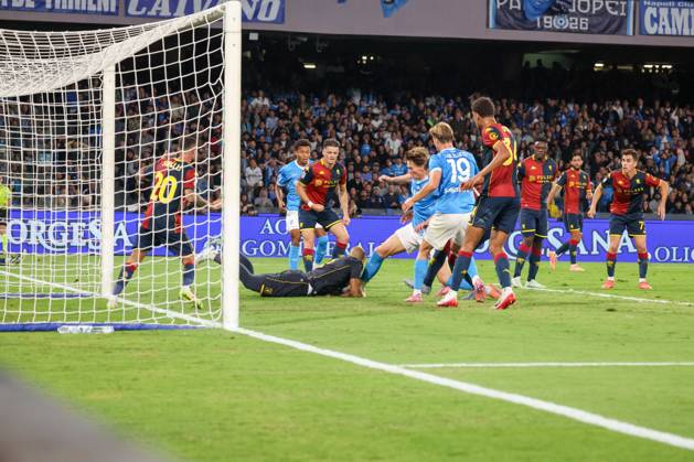 October 5, 2025, Napoli, Campania, ITALIA: Scott McTominay of SSC Napoli During the 2025 26 Italian Serie A football match between SSC Napoli and Genoa on October 5, 2025, at the Diego Armando Maradona Stadium in Naples...Pictured: Napoli ITALIA - ZUMAs236 20251005_aap_s236_082 Copyright: xFabioxSassox