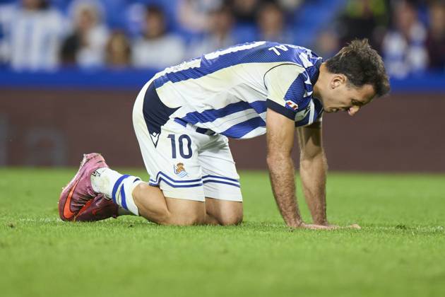 October 5, 2025, San Sebastian, Guipuzcoa, SPAIN: Mikel Oyarzabal of Real Sociedad reacts during the LaLiga EA Sports match between Real Sociedad and Rayo Vallecano at Anoeta on October 5, 2025, in San Sebastian, Spain. San Sebastian SPAIN - ZUMAa181 20251005_zaa_a181_296 Copyright: xRicardoxLarreinax