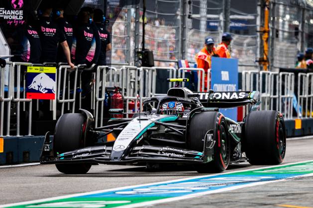 October 4, 2025, Singapore, Singapore: Andrea Kimi Antonelli of Italy and Mercedes-AMG PETRONAS F1 Team during Free Practice 3 Formula One Singapore Grand Prix. Singapore Singapore - ZUMAs197 20251004_aaa_s197_1262 Copyright: xJayxHiranox