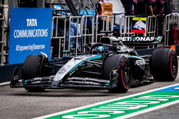 October 4, 2025, Singapore, Singapore: George Russell of Great Britain and Mercedes-AMG PETRONAS F1 Team during Free Practice 3 Formula One Singapore Grand Prix. Singapore Singapore - ZUMAs197 20251004_aaa_s197_1266 Copyright: xJayxHiranox