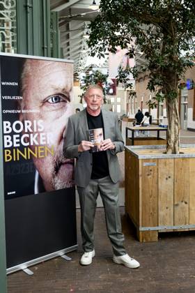 Amsterdam, The Netherlands, 2025-10-08 17:39:14 AMSTERDAM, 08-10-2025, De Hallen Boris Becker before the program Eva in connection with his book Binnen. PHOTO: NLBeeld Patrick van Emst Credit: NL Beeld Patrick van Emst  Copyright: xx x