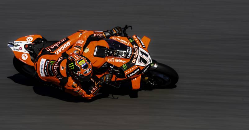 October 10, 2025, Cascais, Lisbon, Portugal: Nicolo Bulega in action during the WorldSBK Championship Free Practice at the Estoril Circuit, Portugal, on October 10, 2025. Cascais Portugal - ZUMAr200 20251010_zsp_r200_034 Copyright: xNunoxReisinhox