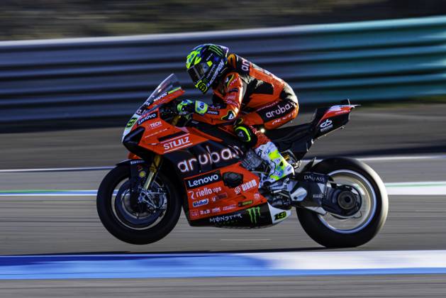 October 11, 2025, Cascais, Lisbon, Portugal: Alvaro Bautista in action during the WorldSBK Championship Free Practice 3 at the Estoril Circuit, Portugal, on October 11, 2025. Cascais Portugal - ZUMAr200 20251011_zsp_r200_002 Copyright: xNunoxReisinhox