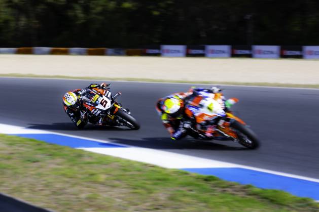October 12, 2025, Cascais, Lisbon, Portugal: Yari Montella in action during the WorldSBK Championship Tissot Superpole Race at the Estoril Circuit, Portugal, on October 12, 2025. Cascais Portugal - ZUMAr200 20251012_zsp_r200_005 Copyright: xNunoxReisinhox