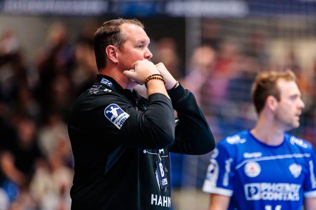 Misha Kaufmann (TVB Stuttgart, Trainer) GER, TBV Lemgo Lippe vs. TVB Stuttgart, Handball, 1. Bundesliga, 8. Spieltag, Spielzeit 2025 2026, 12.10.2025 GER, TBV Lemgo Lippe vs. TVB Stuttgart, Handball, 1. Bundesliga, 8. Spieltag, Spielzeit 2025 2026, 12.10.2025 Lemgo Copyright: xEibner-Pressefoto JanxRollingerx EP_JSK