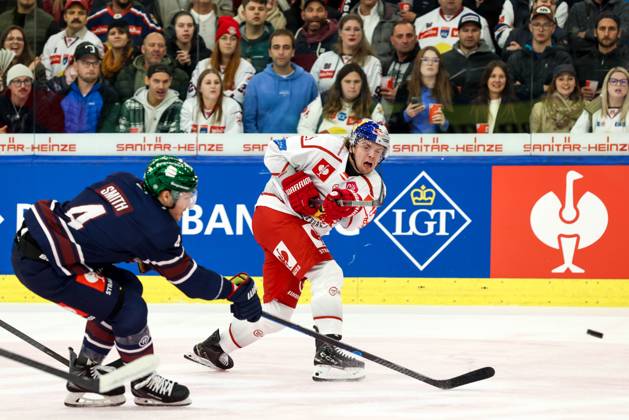 Ice hockey, Eishockey - CHL, EC RBS vs Berlin SALZBURG,AUSTRIA,15.OCT.25 - ICE HOCKEY - CHL, Champions Hockey League, group stage, EC Red Bull Salzburg vs Eisbaeren Berlin. Image shows Troy Bourke (EC RBS). GEPAxpictures xMathiasxMandl
