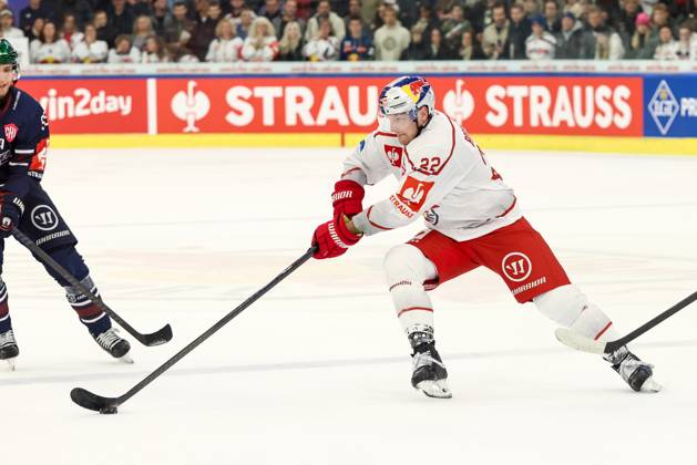 Ice hockey, Eishockey - CHL, EC RBS vs Berlin SALZBURG,AUSTRIA,15.OCT.25 - ICE HOCKEY - CHL, Champions Hockey League, group stage, EC Red Bull Salzburg vs Eisbaeren Berlin. Image shows Dennis Robertson (EC RBS). GEPAxpictures xMathiasxMandl