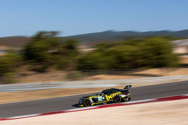 AUTO - ELMS - 4 HOURS OF PORTIMAO 2025 63 BERRY Martin (sgp), HANAFIN Lorcan (gbr), SCHILLER Fabian (gbr), Iron Lynx, Mercedes-AMG GT3 Evo, LMGT3, action during the 4 Hours of Portimao, 6th round of the 2025 European Le Mans Series on the Autodromo Internacional do Algarve from October 16 to 18, 2025 in Portimao, Portugal - Copyright: xJoaoxFilipex