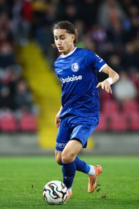 Gent s Mohammed El Adfaoui pictured in action during a soccer match between SV Zulte Waregem and KAA Gent, Sunday 19 October 2025 in Waregem, on day 10 of the 2025-2026 Jupiler Pro League first division of the Belgian championship. BRUNOxFAHY x137325854x