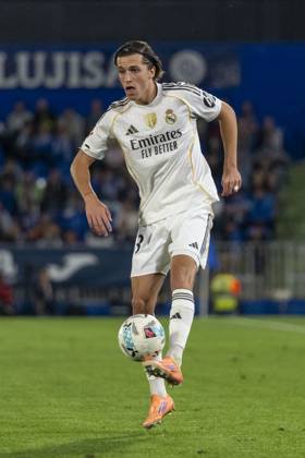 October 20, 2025, Madrid, Madrid, Spain: ALVARO CARRERAS of Real Madrid CF controls the ball during the match belonging to the 25 26 season of La Liga EA soccer â€oe GETAFE CF vs. REAL MADRID CF †held on October 19, 2025, at the Coliseum Stadiumo, Madrid, Spain. Madrid Spain - ZUMAc312 20251020_zsp_c312_004 Copyright: xOscarxManuelxSanchezx