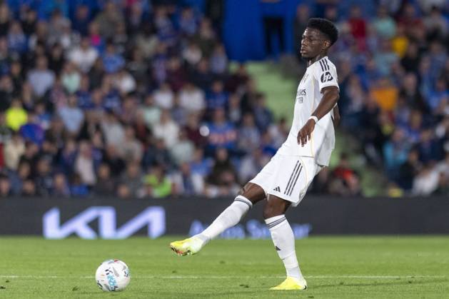 October 20, 2025, Madrid, Madrid, Spain: AURELIEN TCHOUAMENI of Real Madrid CF pases the ball during the match belonging to the 25 26 season of La Liga EA soccer â€oe GETAFE CF vs. REAL MADRID CF †held on October 19, 2025, at the Coliseum Stadiumo, Madrid, Spain. Madrid Spain - ZUMAc312 20251020_zsp_c312_114 Copyright: xOscarxManuelxSanchezx