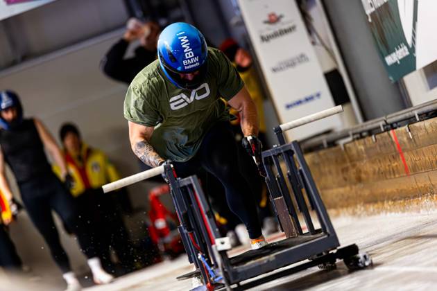18.10.2025, GER, Bob Bobsport, Saison 25 26, Maenner, Zentrale Leistungspruefung im Bobsport Anschubtest Traditionell haben sich die besten deutschen Piloten im Bobsport gemeinsam mit ihren Anschiebern in Oberhof zum Kräftemessen getroffen. 98559 Oberhof LOTTO Thüringen EISARENA Oberho Thüringen Deutschland