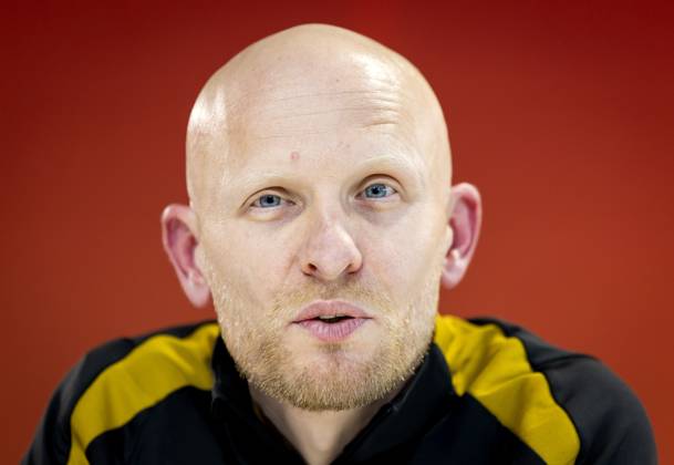 ZEIST - National coach Arjan Veurink during a press conference, PK, Pressekonferenz for the Dutch women s national team, Nationalteam The Dutch women are preparing for the friendly against Poland. ANP KOEN VAN WEEL xVIxANPxSportx xxANPxIVx 539789622 originalFilename: 539789622