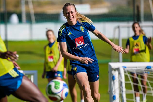 251022 Amanda Ilestedt of the Swedish women s national football team at a training session on October 22, 2025 in Benahavis. Photo: Ludvig Thunman BILDBYRAN kod LT LT0733 fotboll football soccer fotball träning practice training sverige sweden dam bbeng Copyright: LUDVIGxTHUNMAN BB251022LT059