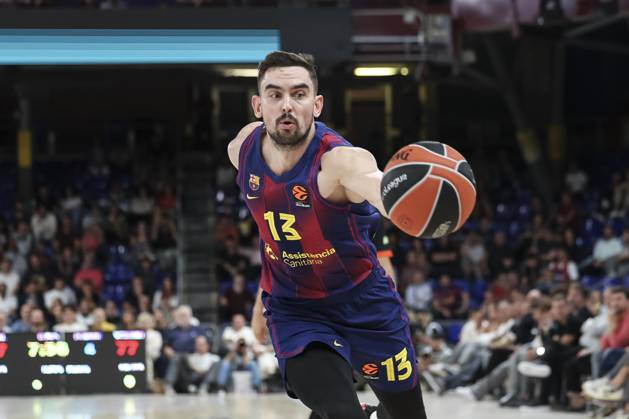 October 23, 2025, Barcelona, Barcelona, Spain: Tomas Satoransky of FC Barcelona, Barca in action during the Turkish Airlines Euroleague 2025 26 League Phase MD6 match played between FC Barcelona and Zalgiris Kaunas at Palau Blaugrana on October 23, 2025 in Barcelona, Spain. Barcelona Spain - ZUMAa181 20251023_zaa_a181_133 Copyright: xJavierxBorregox