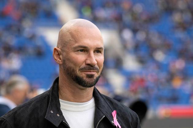 Trainer Christian Ilzer (TSG 1899 Hoffenheim). xettx, Deutschland, Sinsheim, 25.10.2025, Fussball, Bundesliga: TSG 1899 Hoffenheim vs 1.FC Heidenheim, Saison 2025 2026, 8. Spieltag, PreZero Arena DFL DFB REGULATIONS PROHIBIT ANY USE OF PHOTOGRAPHS AS IMAGE SEQUENCES AND OR QUASI-VIDEO.