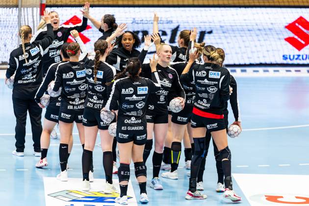 25.10.2025, GER, Handball, Frauen, Saison 2025 2026, Alsco 1.Bl, 6.Spieltag, Thueringer HC - VfL Oldenburg WarmUp Thueringer HC, mit im Bild Johanna Reichert (Thueringer HC,29) 99947 Bad Langensalza Salza Halle Sporthalle Mehrz Thüringen Deutschland
