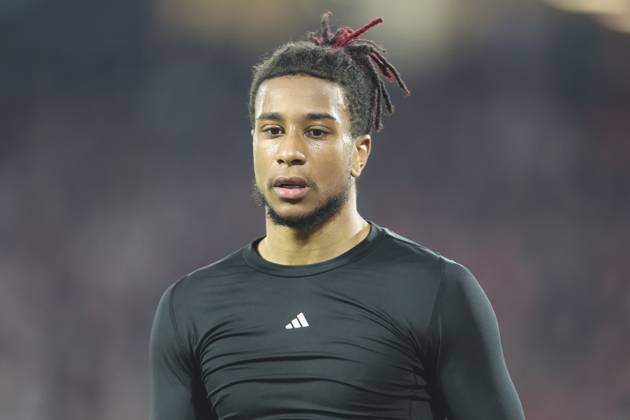 Michael Olise (FC Bayern München) schaut waehrend des DFB-Pokal Spiels 1.FC Köln v FC Bayern München, RheinEnergieStadion am 29. October 2025 in Köln, Deutschland. (Foto von Oliver Kaelke DeFodi Images) +++ Michael Olise (FC Bayern München) looks on during the DFB-Pokal match between 1.FC Köln v FC Bayern München at RheinEnergieStadion on October 29, 2025 in Cologne, Germany. (Photo by Oliver Kaelke DeFodi Images) (Photo by Oliver Kaelke DeFodi Images) Michael Olise FC Bayern München looks on during the DFB Pokal match 1 FC Köln v FC Bayern München, RheinEnergieStadion on October 29, 2025 in Cologne, Germany Photo by Oliver Kaelke DeFodi Images Michael Olise FC Bayern München looks on during the DFB Pokal match between 1 FC Köln v FC Bayern München at RheinEnergieStadion on October 29, 2025 in Cologne, Germany Photo by Oliver Kaelke DeFodi Images Photo by Oliver Kaelke DeFodi Images