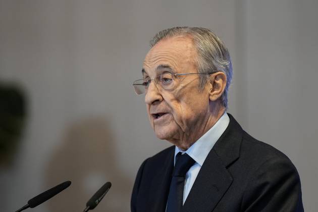 October 31, 2025, Madrid, Madrid, Spain: Florentino Perez Real Madrid President attends during the presentation of the 2024â€2025 Golden Boot to Kylian Mbappe in the VIP box at the Santiago Bernabeu Stadium on October 31, 2025 in Madrid, Spain. Madrid Spain - ZUMAa181 20251031_zaa_a181_058 Copyright: xOscarxJ.xBarrosox