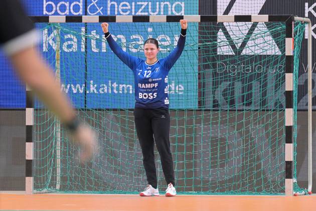 Marie Kristin Weiss (TusSies Metzingen, 12) im Tor TusSies Metzingen vs. Buxtehuder SV, Handball, Alsco HBF, 7.Ligaspieltag, Saison 2025 2026, 01.11.2025 TusSies Metzingen vs. Buxtehuder SV, Handball, Alsco HBF, 7.Ligaspieltag, Saison 2025 2026, 01.11.2025 Tuebingen Copyright: xEibner-Pressefoto TobiasxBaurx EP_TBR