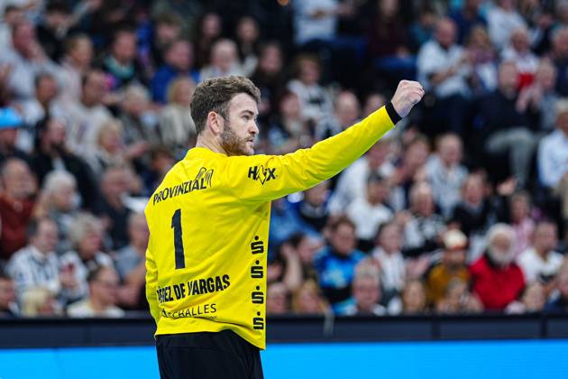 Jubel nach Parade Gonzalo Perez de Vargas (THW Kiel, 01) GER, THW Kiel vs. BSV Bern, Handball, EHF European League, Spieltag 4, Saison 2025 2026, 18.11.2025 GER, THW Kiel vs. BSV Bern, Handball, EHF European League, Spieltag 4, Saison 2025 2026, 18.11.2025 Kiel Copyright: xEibner-Pressefoto MarcelxvonxFehrnx EP_MFN