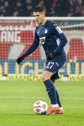 Andrej Kramaric (TSG Hoffenheim, 27) am Ball , Deutschland, Fussball, 1. Bundesliga, 11.Spieltag, 2025 2026, 1.FSV Mainz vs. TSG 1899 Hoffenheim, 21.11.2025, Mewa Arena, Mainz, Deutschland Mainz Mewa Arena Rheinland-Pfalz Deutschland Copyright: xGrantxHubbsx